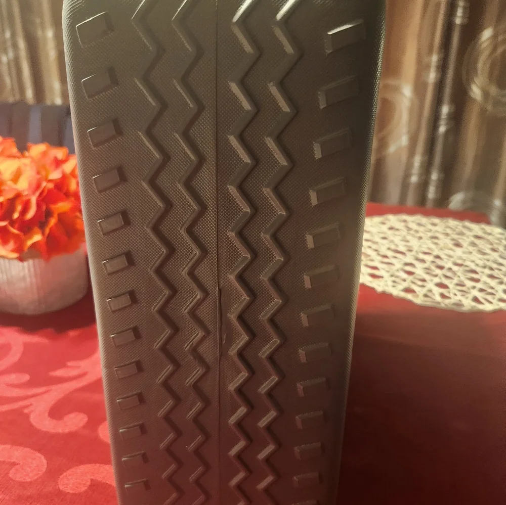 Plastic dog carrier